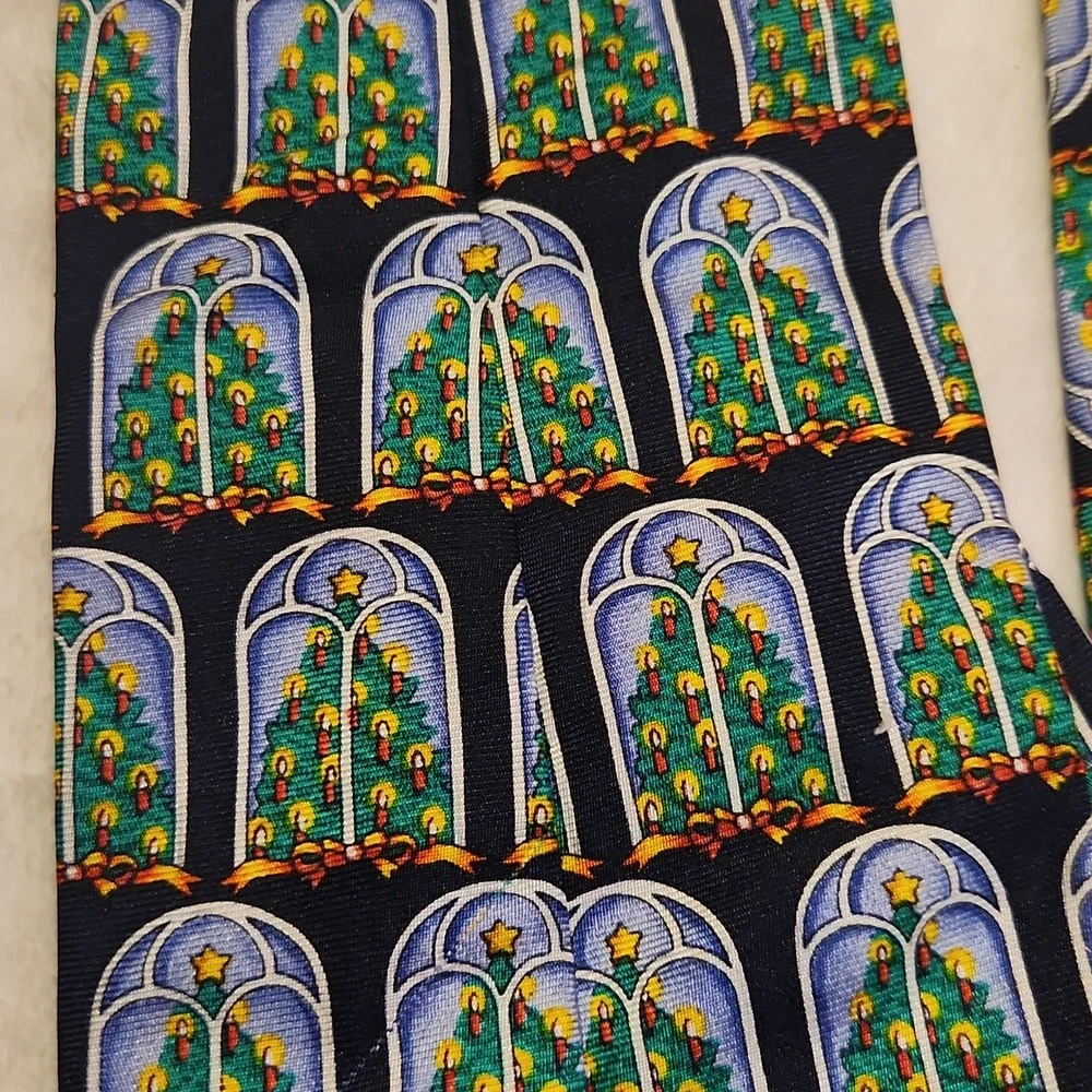 Men's HOLIDAYS By MMG, Christmas, Stylish Festive Christmas Tree Patterned Tie